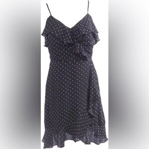 Banana Republic Polka Dot Ruffle Dress 🖤🤍